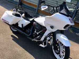HARLEY DAVIDSON ROAD GLIDE CVO 117