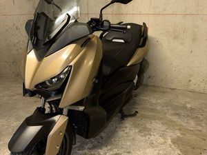 XMAX IRON MAX ABS+TCS - LIGNE AKRAPOVIC