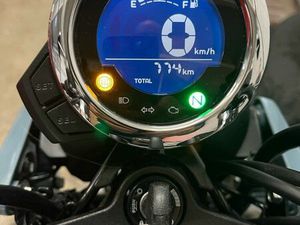 VÉRITABLE HONDA 125 DAX… ÉTAT NEUF 774 KMS