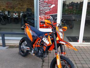 KTM 690 SMCR