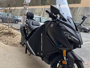 YAMAHA TMAX 560 TECH MAX