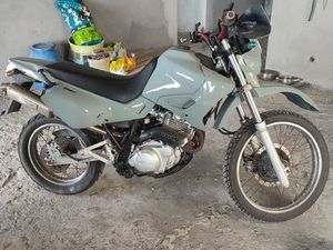 MOTO YAMAHA