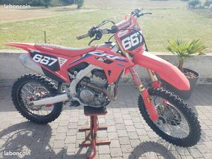 250 CRF 2022 + PIÈCES + PRÉPA SUSP