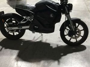 MOTO ÉLECTRIQUE SUPER SOCO MAX NEUF