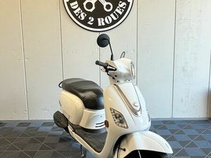 SYM FIDDLE III 50CM3 REGLEMENT POSSIBLE EN 4-10 FOIS PAR CARTE BANCAIRE - LIVRAISON POSSIBLE