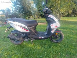 SCOOTER 50 CC