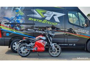 MOTO ELECTRIQUE SUPER SOCO TSX NOIR OU ROUGE CHEZ SYST'M2ROO 85600