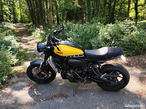 YAMAHA XSR 700 60TH ANNIVERSAIRE