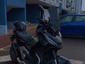 HONDA X-ADV 2026 FULL BLACK