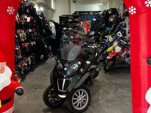 PIAGGIO MP3 400IE
