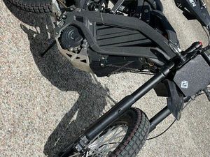 SURRON LIGHT BEE HOMOLOGUÉ 2019