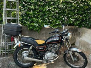 MOTO SUZUKI 125