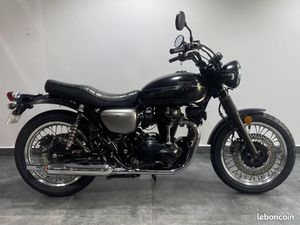 KAWASAKI W 800