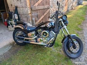 À SAISIR DRAGSTAR 1100 CC YAMAHA