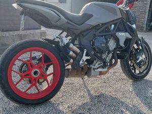MV AGUSTA BRUTALE