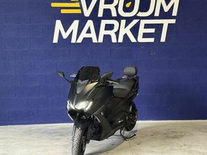 YAMAHA XP T MAX 560 / VARIO OVER RANGE / TERMIGNONI / DOSSERET / BCD / SUPPORT DE PLAQUE / 2019