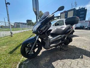 YAMAHA YP 250 XMAX