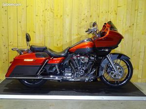 HARLEY DAVIDSON ROAD GLIDE CVO 2017