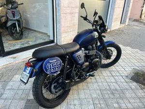 TRIUMPH SCRAMBLER 900