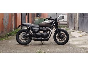 TRIUMPH STREET TWIN 900 - ANNO 2019 -
