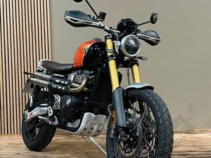 TRIUMPH SCRAMBLER 1200 XE