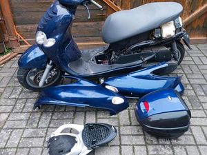 YAMAHA TEOS 125 SCHLACHTFEST TEILE