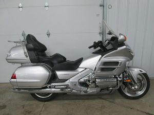 2007 HONDA® GOLD WING® AUDIO / COMFORT / NAVI / ABS