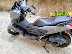 YAMAHA NMAX GRIGIO