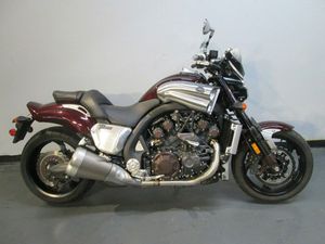 2015 YAMAHA VMAX®