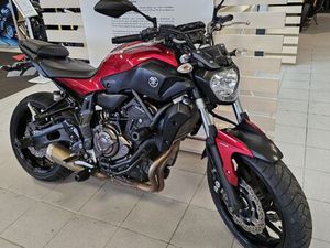 YAMAHA MT-07 2016 689 CM3 | MOTO ROADSTER | 18 000 KM | BORDEAUX | 31800 ST GAUDENS