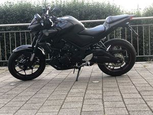 YAMAHA MT-03