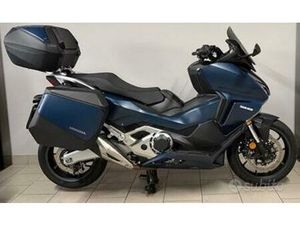 HONDA FORZA 750