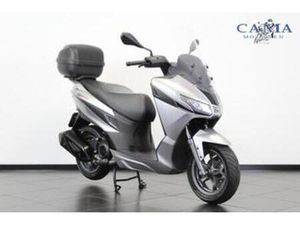 APRILIA SXR 50 BROM (BJ 2023) — SCOOTERS | APRILIA — MARKTPLAATS
