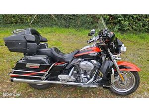 HARLEY DAVIDSON ELECTRA GLIDE CVO