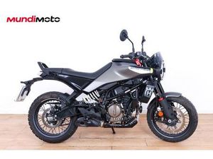 HUSQVARNA SVARTPILEN 125 ABS - MUNDIMOTO