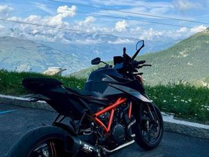 KTM 1290 SUPERDUKE R