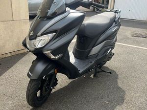 SUZUKI BURGMAN 125 EX