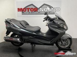SUZUKI BURGMAN 400 AN400 MAAR 14000 KILOMETER ! — MOTOREN | SUZUKI — MARKTPLAATS