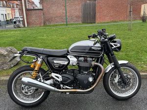 TRIUMPH SPEED TWIN 1200