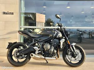 TRIUMPH TRIDENT 660 MATT JET BLACK | 1ÈRE MAIN - GARANTIE 12 MOIS