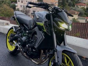 YAMAHA MT09