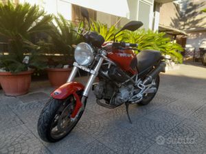 DUCATI MONSTER 400 IE RESTAURATA