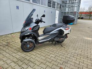 PIAGGIO MP3 530