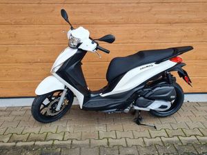 PIAGGIO MEDLEY S 125(NEUFAHRZEUG OHNE ZULASSUNG!!!)B196