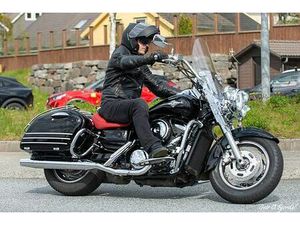 KAWASAKI VN 1600 CLASSIC TOURER