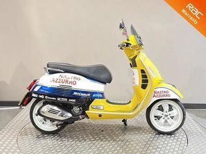 PIAGGIO VESPA GTS300