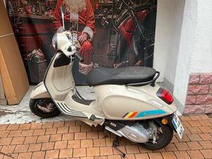 VESPA PRIMAVERA 125 S