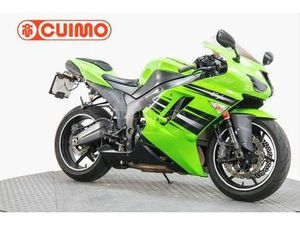 KAWASAKI - ZX 6R
