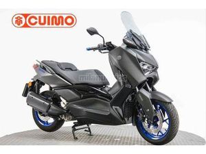 YAMAHA - XMAX 300