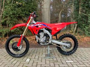 HONDA CRF 250 R - 2022 - SLECHTS 23.6 UUR! — MOTOREN | HONDA — MARKTPLAATS